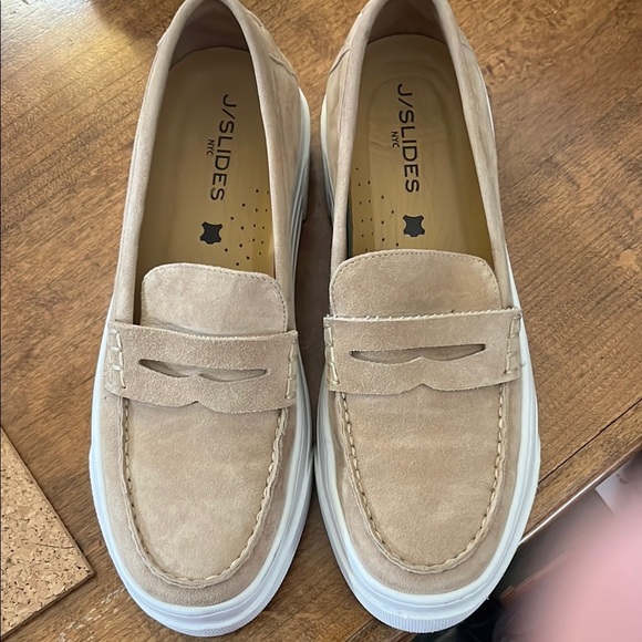 Anthropology JSlides Tan Loafers EUC - Picture 2 of 8